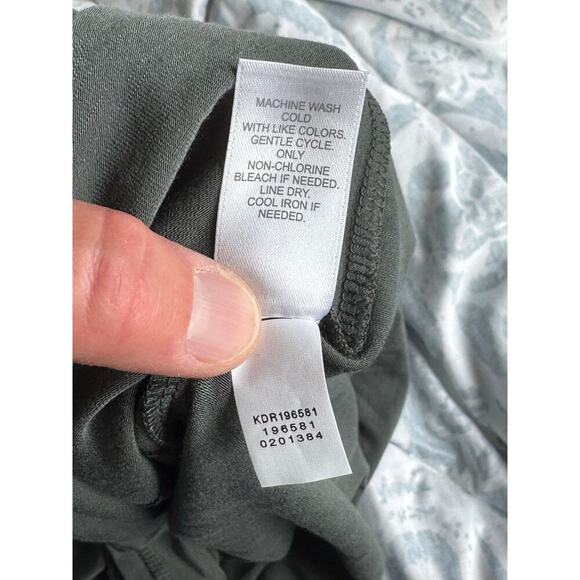 NIKE Gray Dri-fit pullover sweatshirt/hoodie/Fleece, size Medium - Picture 10 of 12